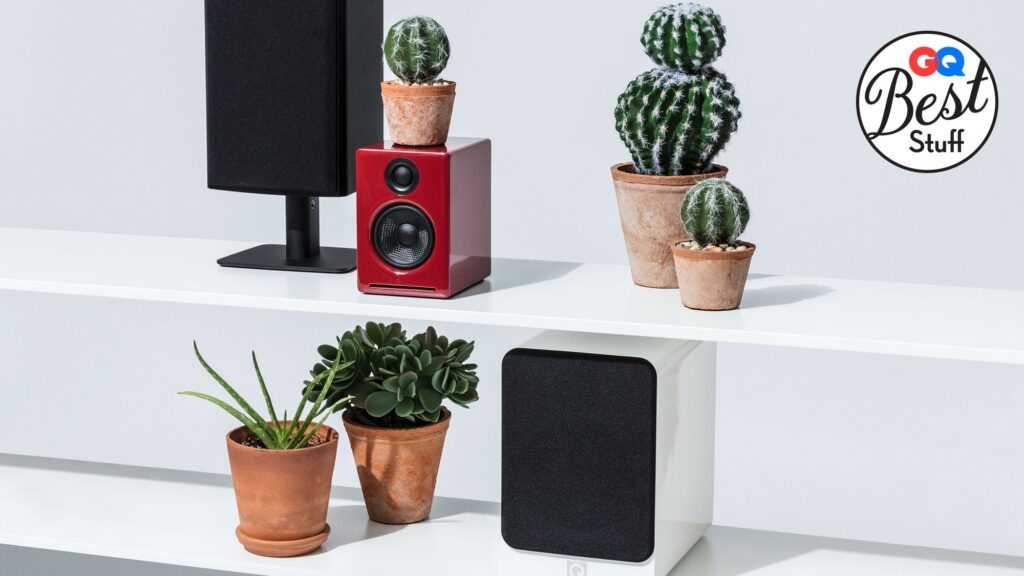 Small Bookshelf Speakers